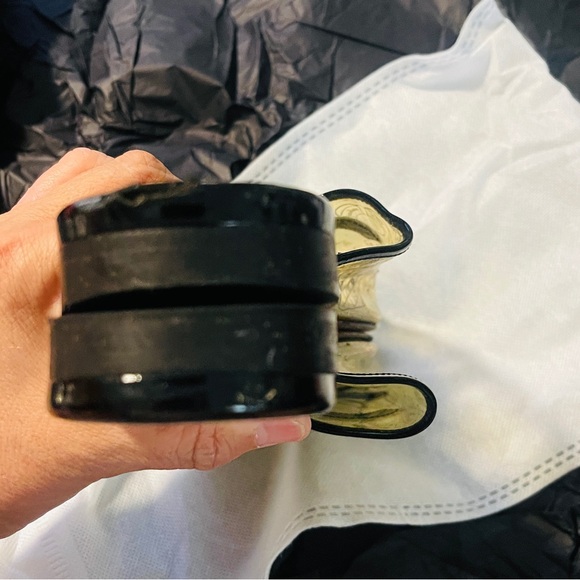 💐💐CHANEL CLEAR GRAFFITI LOGO FLATS PVC - Picture 8 of 9